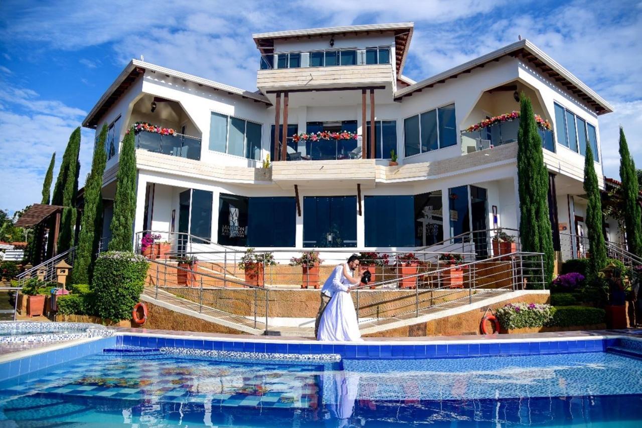 Hotel Mansion バリチャラ エクステリア 写真