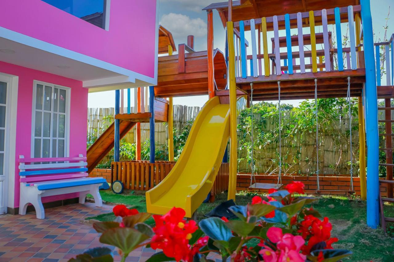Hotel Mansion バリチャラ エクステリア 写真
